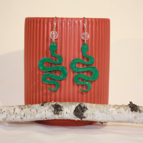 Green Glitter Snake Earrings Hand Crafted - Picture 2 of 3